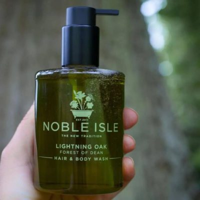 NOBLE ISLAND LIGHTNING OAK LUXURY HAIR & BODY WASH