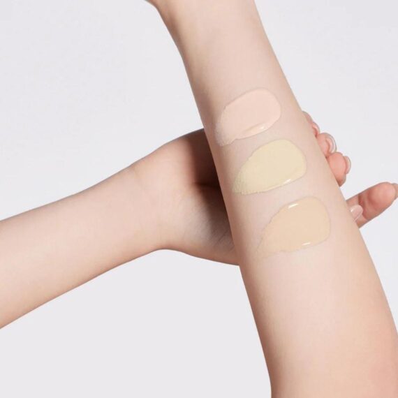 UNLEASHIA SATIN WEAR HEALTHY GREEN CUSHION 23W BISQUE