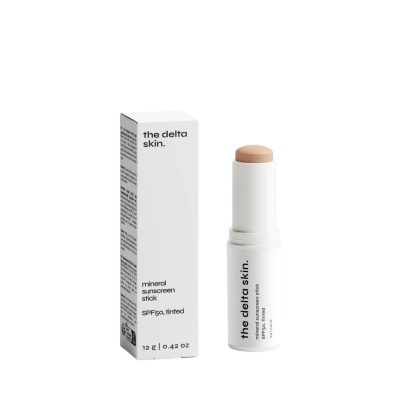 THE DELTA SKIN MINERAL SUNSCREEN STICK SPF50 TINTED