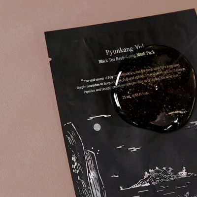 PYUNKANG YUL BLACK TEA REVITALIZING MASK PACK